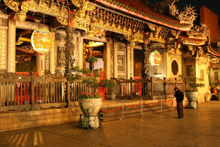 臺(tái)北艋舺龍山寺 