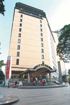 新光敦南大樓