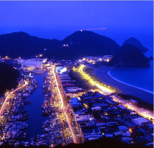 澳漁港夜景