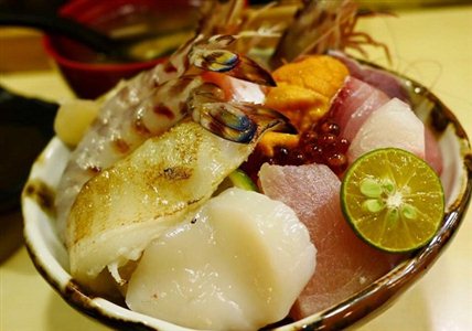 臺(tái)北小六食堂生魚片